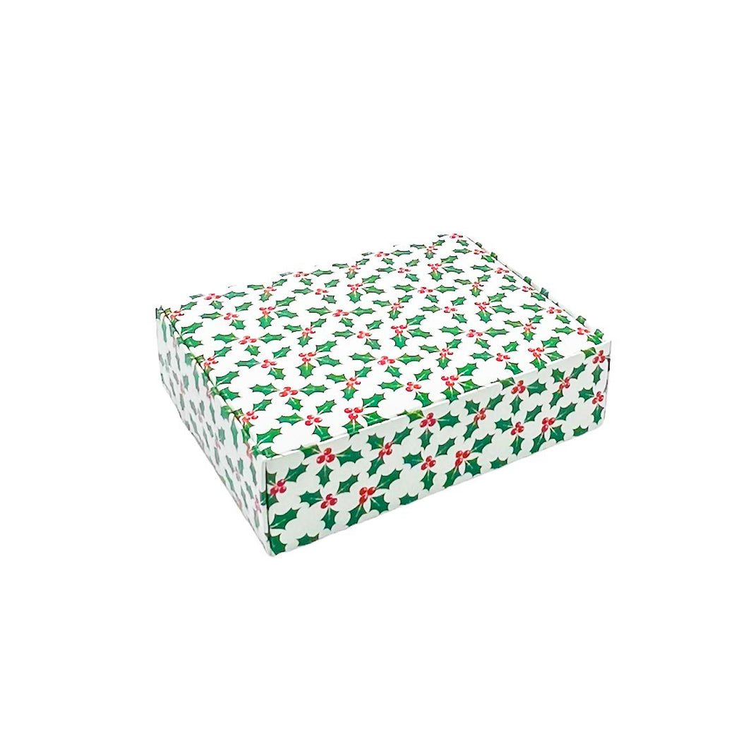 1/4 Pound Folding Short One-Piece Boxes, Holly & Berries