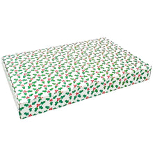 1 Pound Folding Short One-Piece Boxes, Holly & Berries